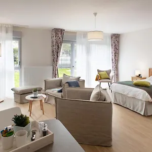 Domitys L'agapanthe Aparthotel